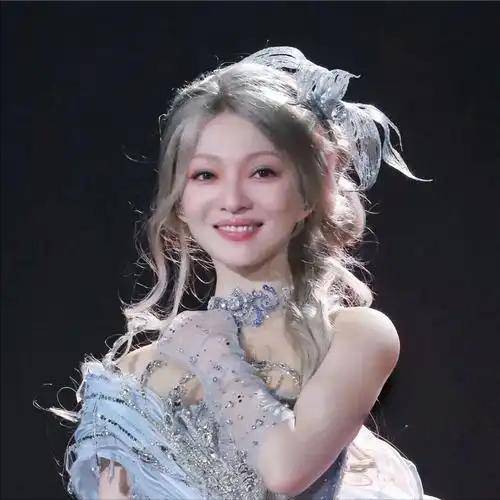 虎毒不食子!演员控诉父母虐待20年断绝关系