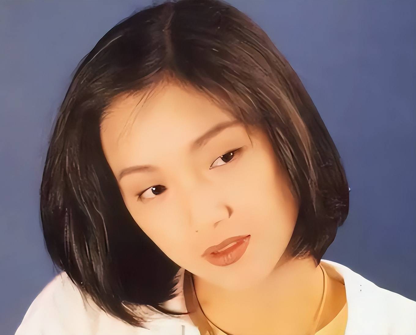 香港第一美女拒刘德华求婚,遭家暴12年