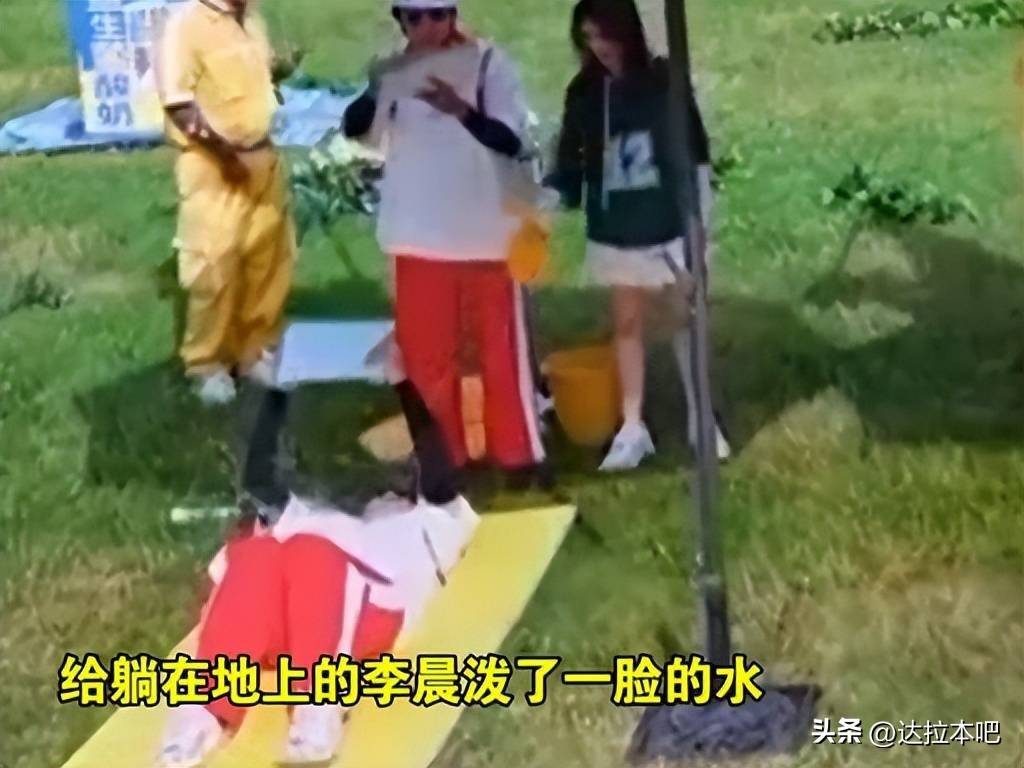 2026翻车潮:顶流接连跌落无人惋惜