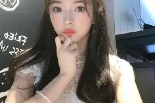 林志玲新剧除名代言撤 陈冠希早看穿立场问题