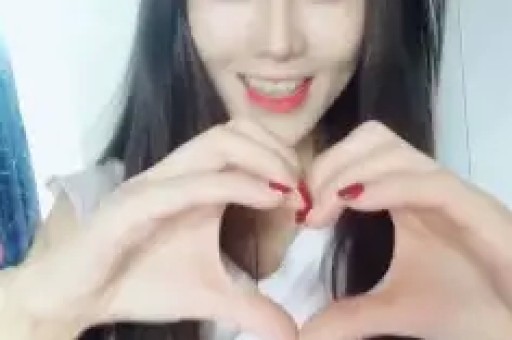 亚马尔女友曝光!西班牙网红模特高挑绝美