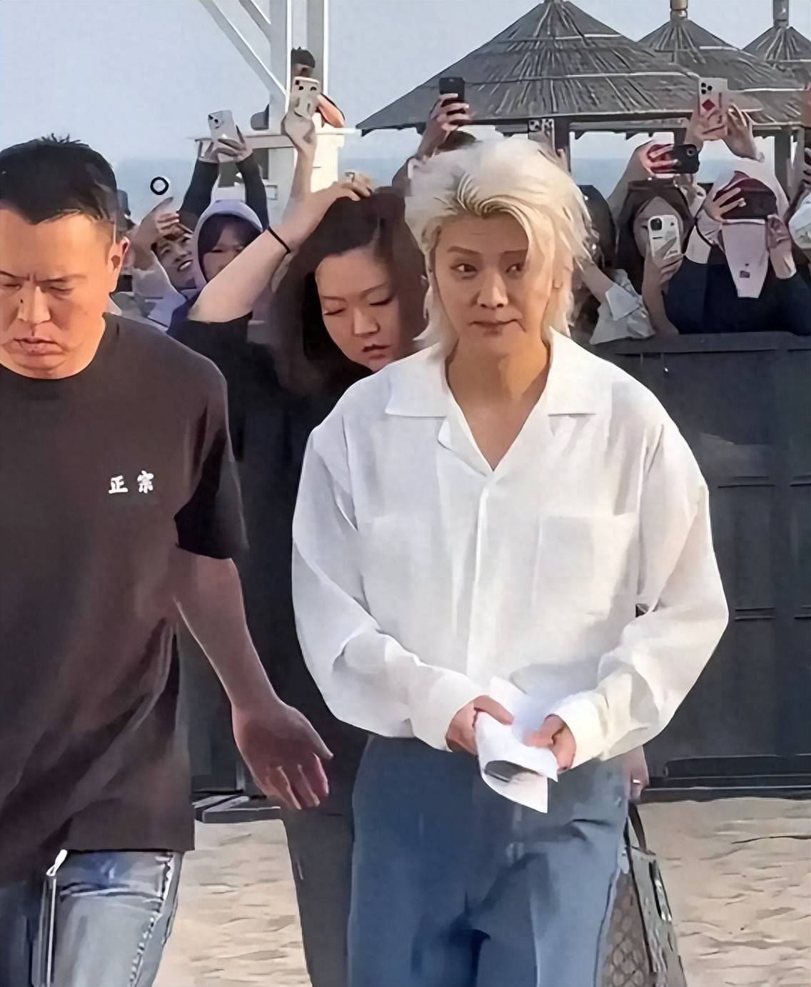 7月半月3位明星接连塌房,一个比一个荒唐